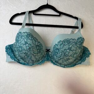 Torrid Lace T Shirt Bra Light Teal Mint Underwire Lightly Lined 44B Sexy